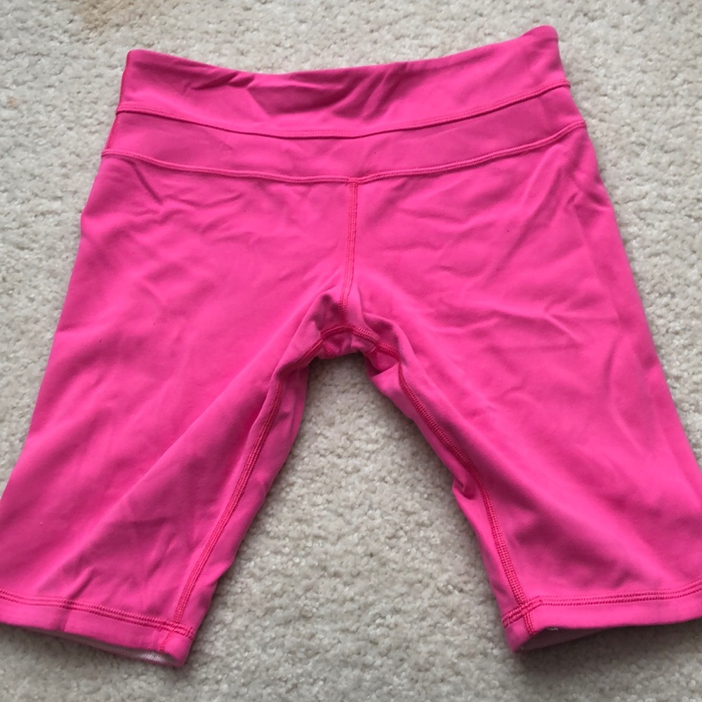 Lululemon short
